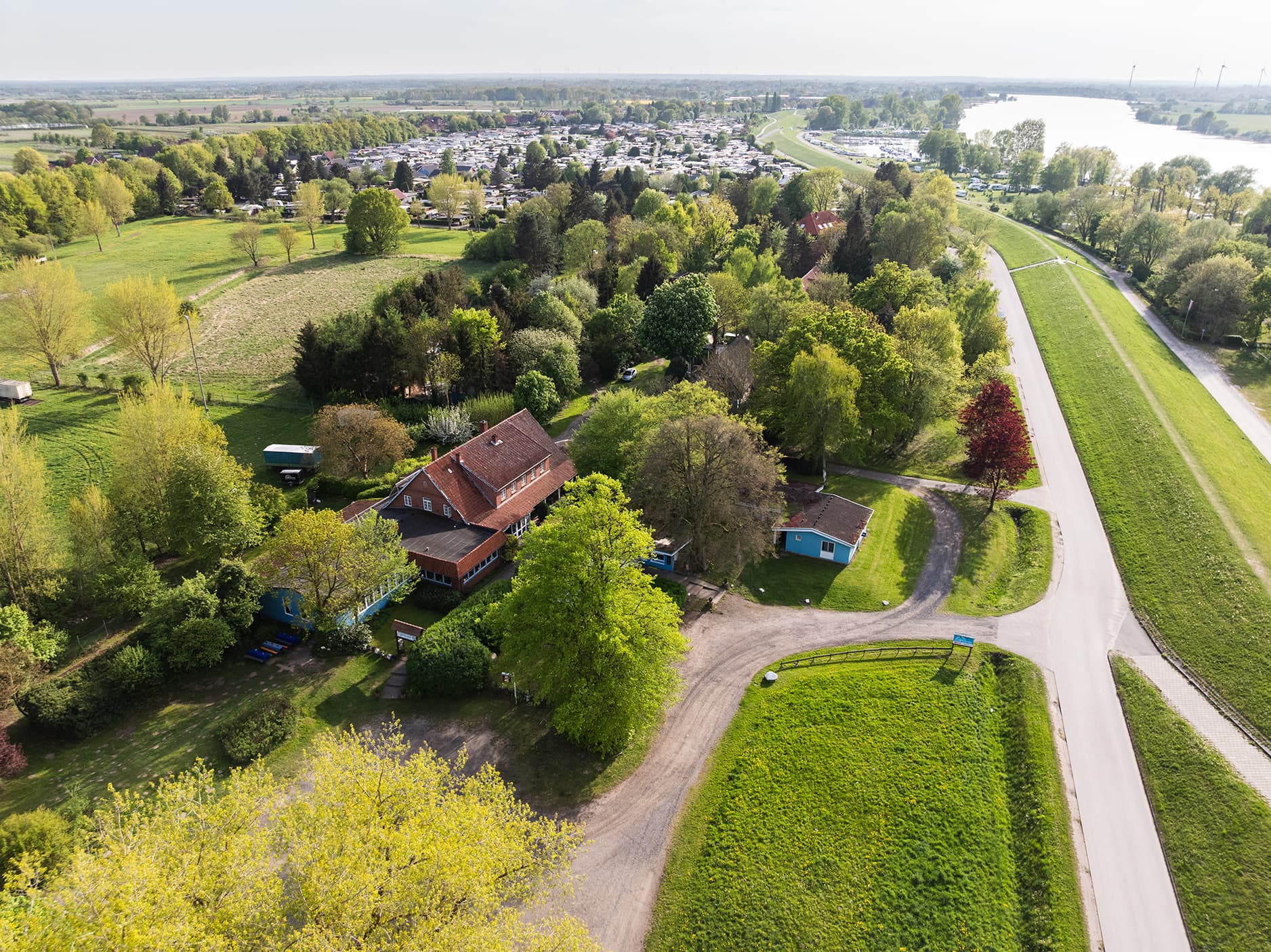 Hotel Zur Rennbahn Kontakt
